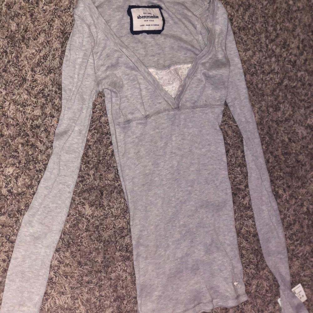 Abercrombie youth top